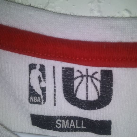 🐮 🐄 Vintage Chicago Bulls Short Sleeve T-Shirt - Picture 3 of 4